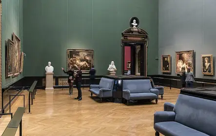 Kunsthistorisches Museum Vienna and Imperial Treasury Vienna combo ticket