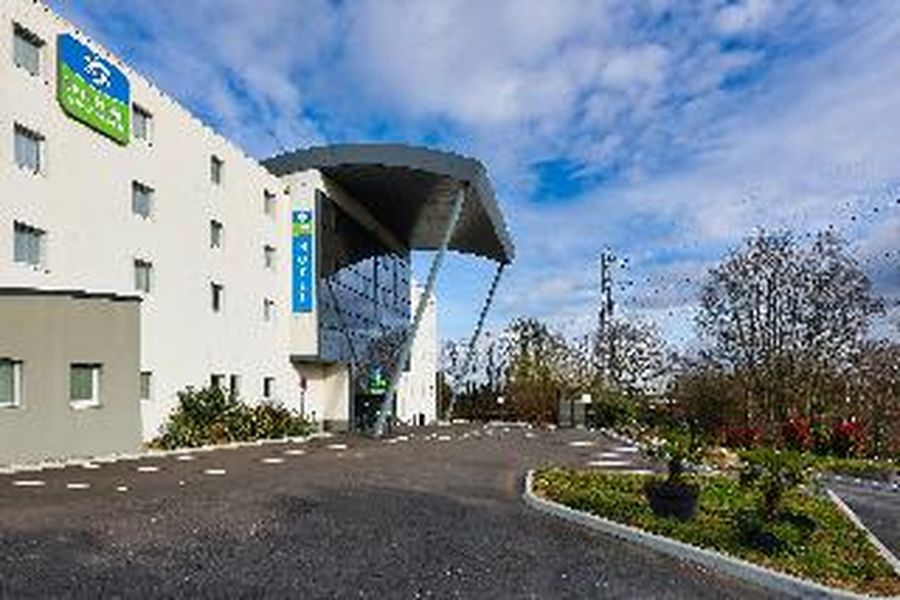 photo-1