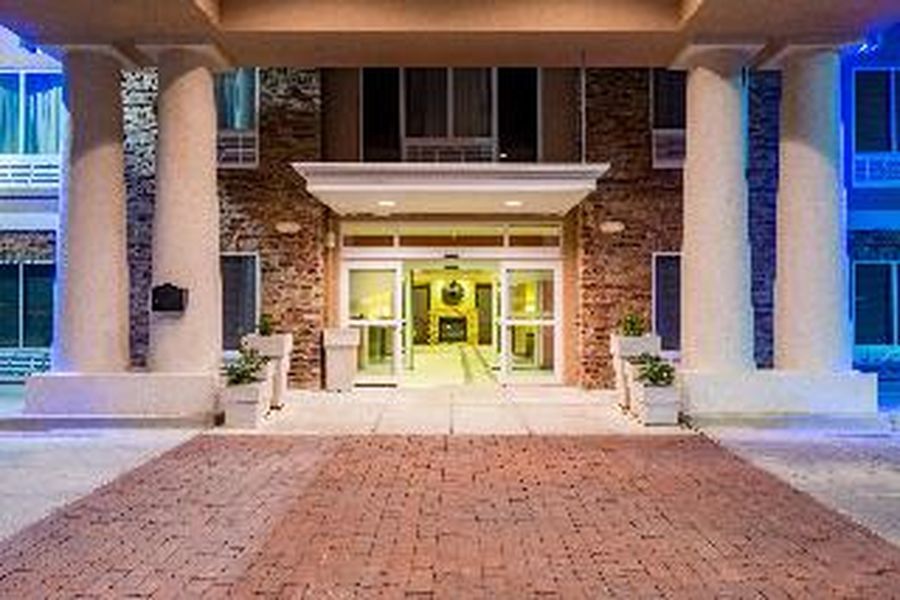 photo-1