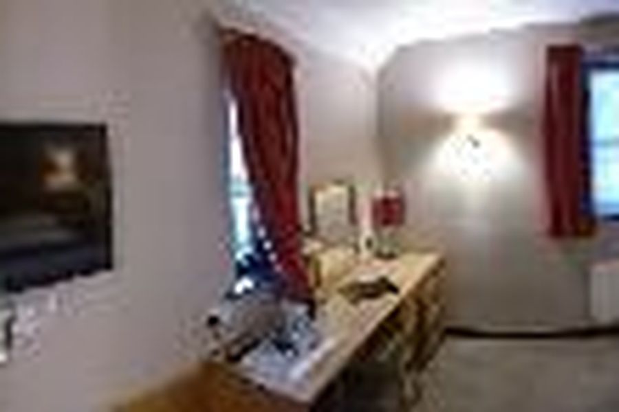 photo-1
