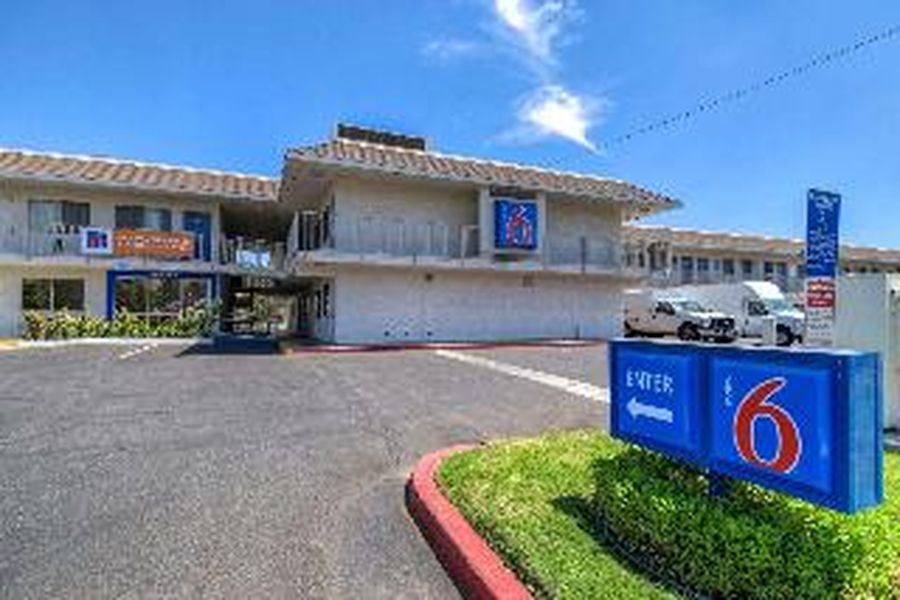 photo-1