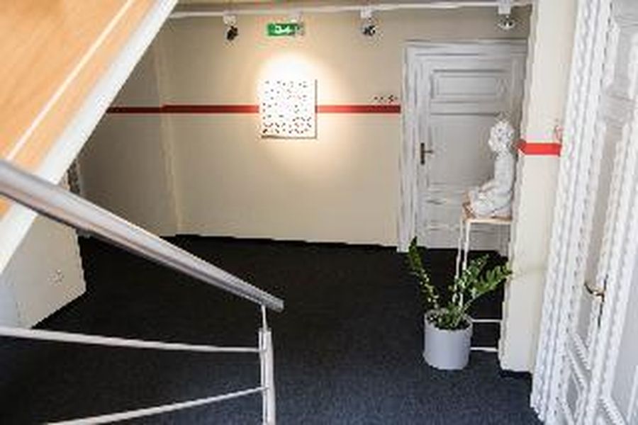 photo-0