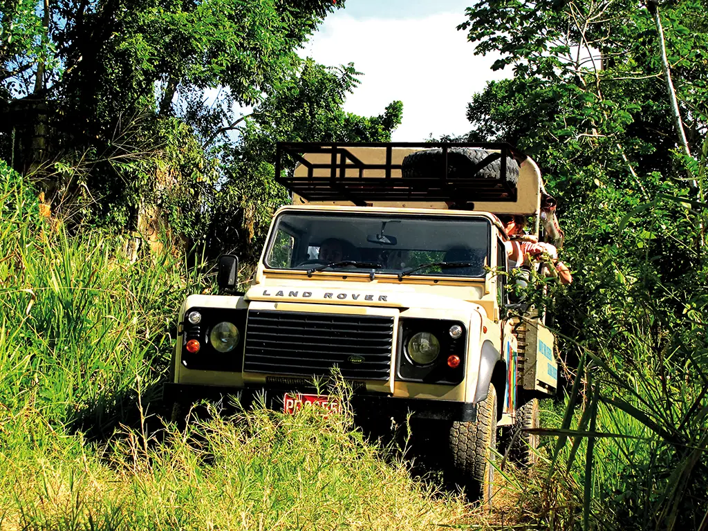 chukka off road safari truck