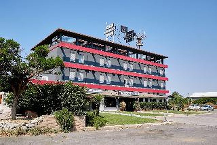 photo-1