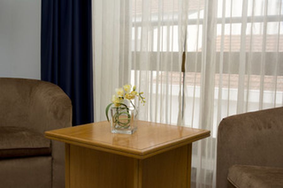 photo-1