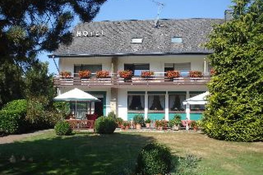 photo-0