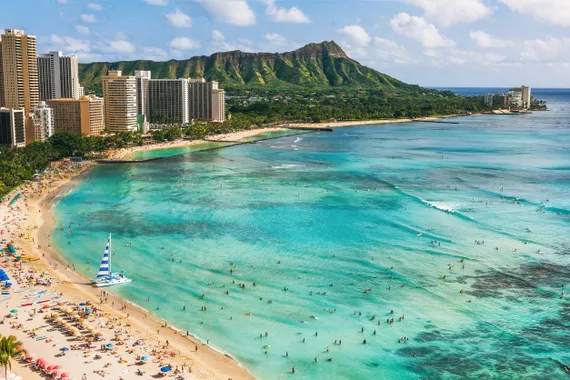 Vista da orla de Honolulu, Havaí
