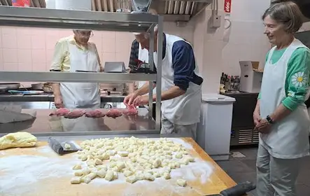 Visita ao mercado e aula de culinária em Civitavecchia