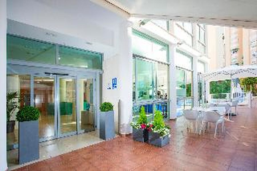 photo-1