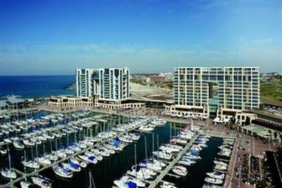 photo-1