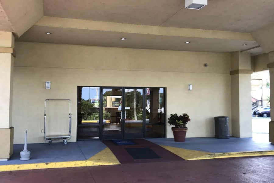photo-1
