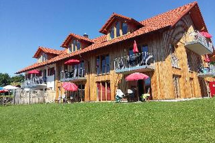 photo-0