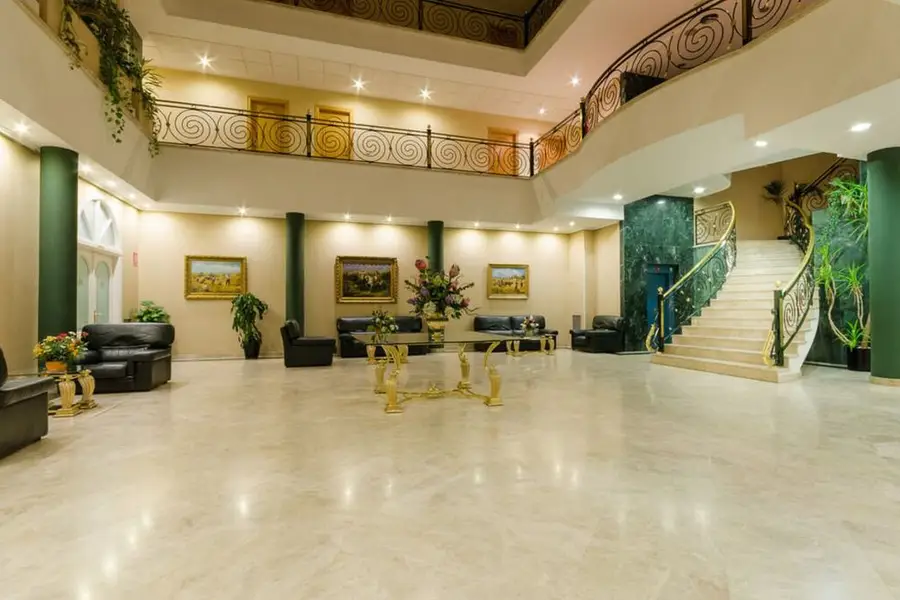 photo-1
