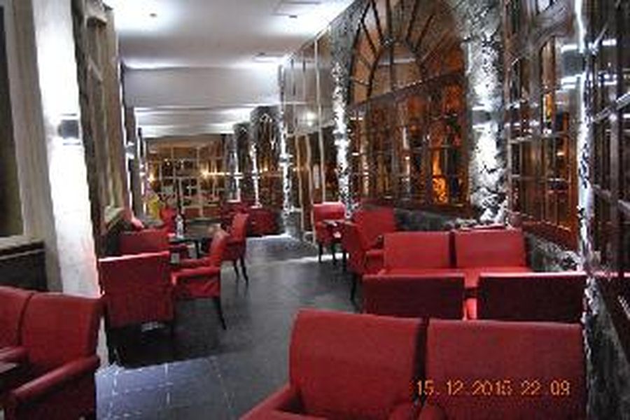 photo-1