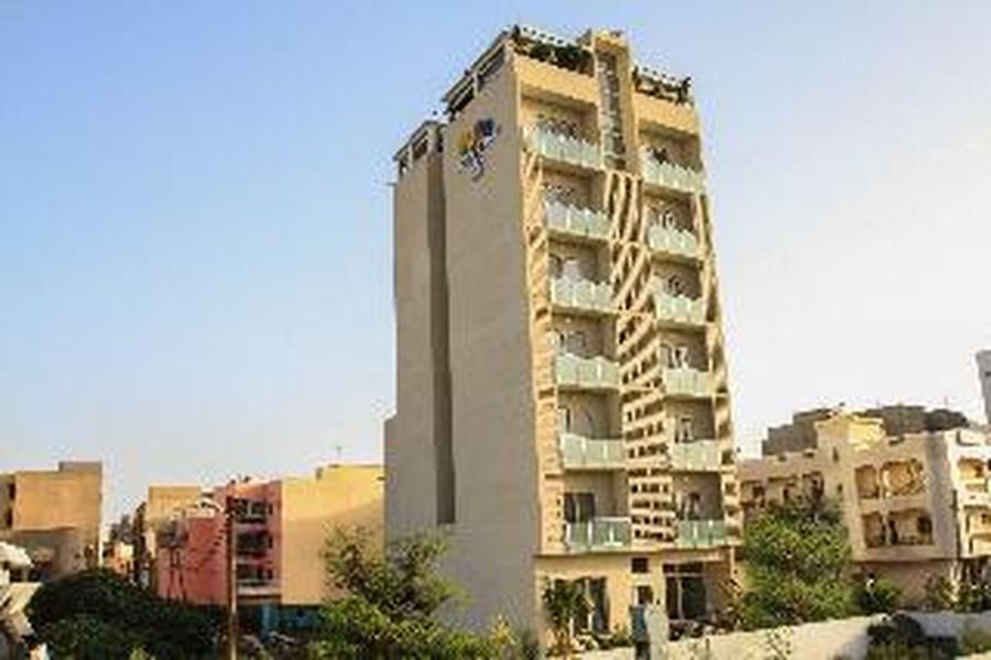 photo-1