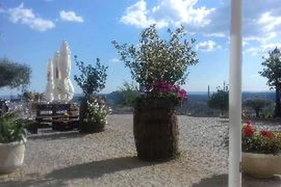 photo-1