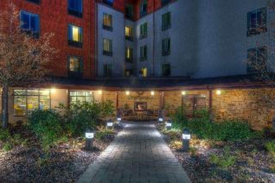 photo-1