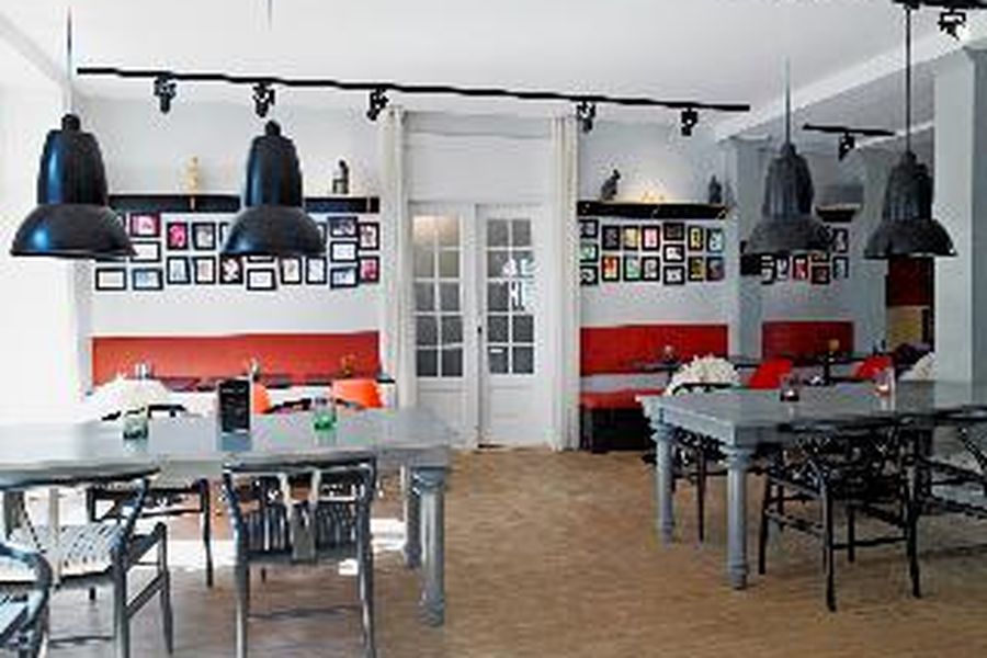 photo-1